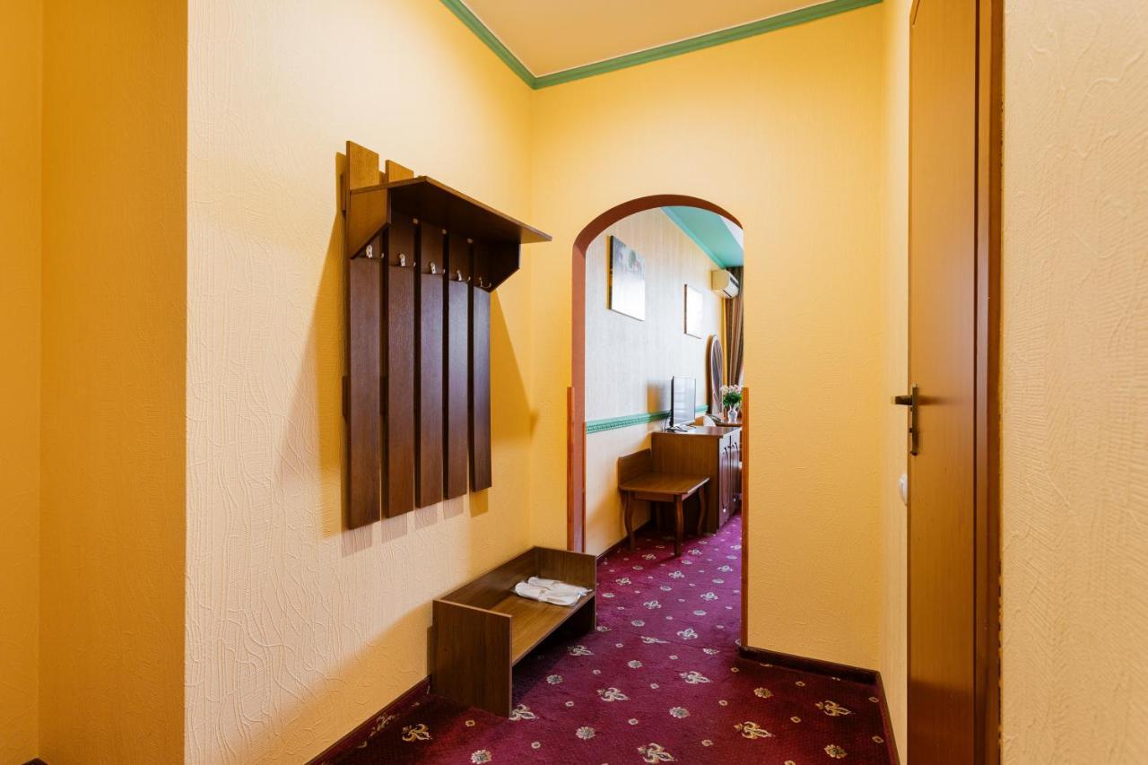 Tiso Apart Hotel Kyiv Exterior photo