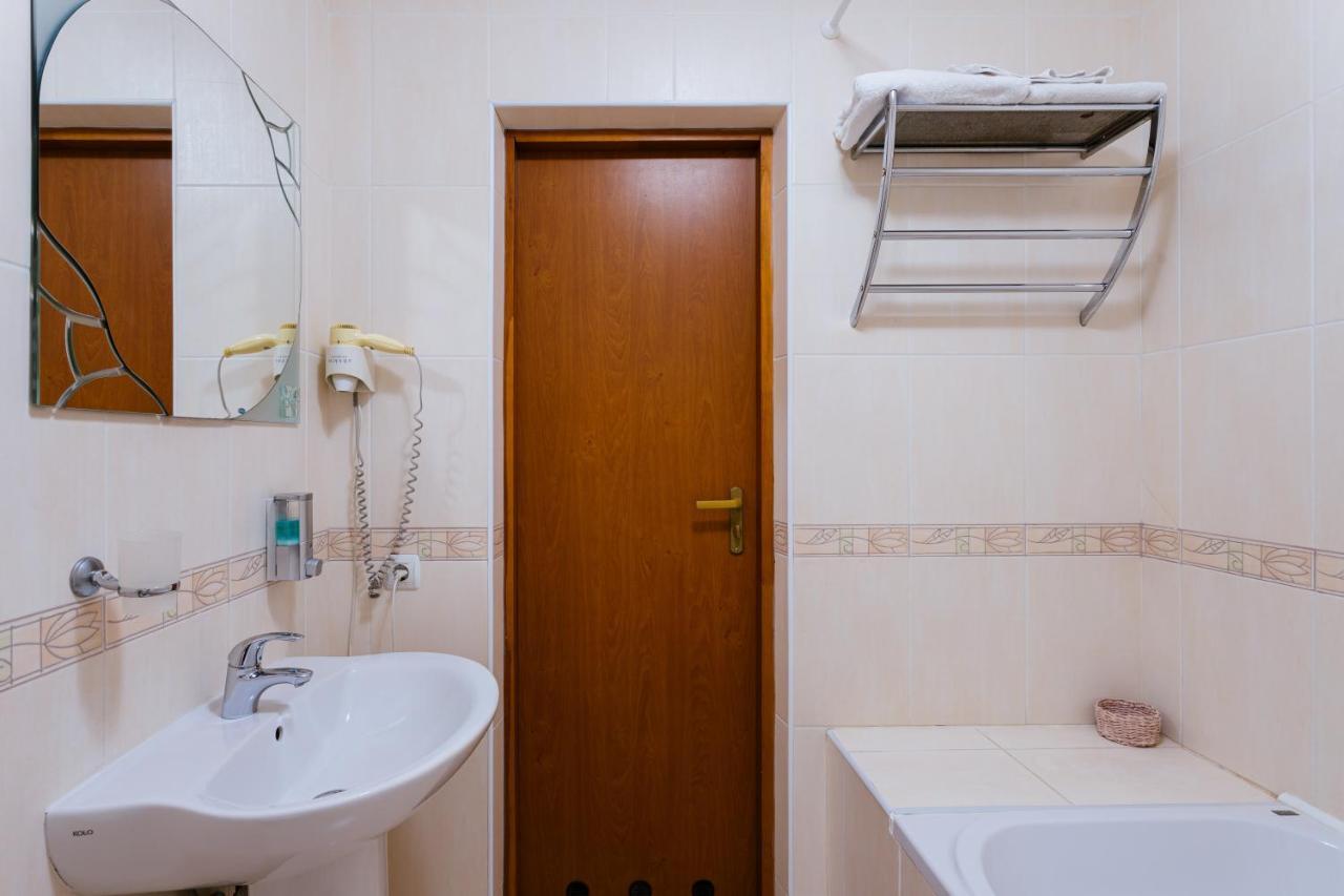 Tiso Apart Hotel Kyiv Exterior photo